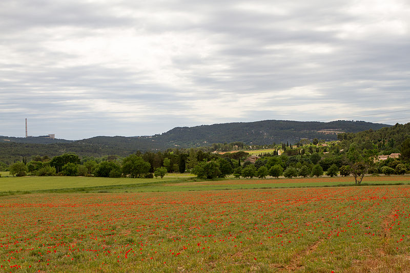 File:Beaurecueil 20140511 01.jpg