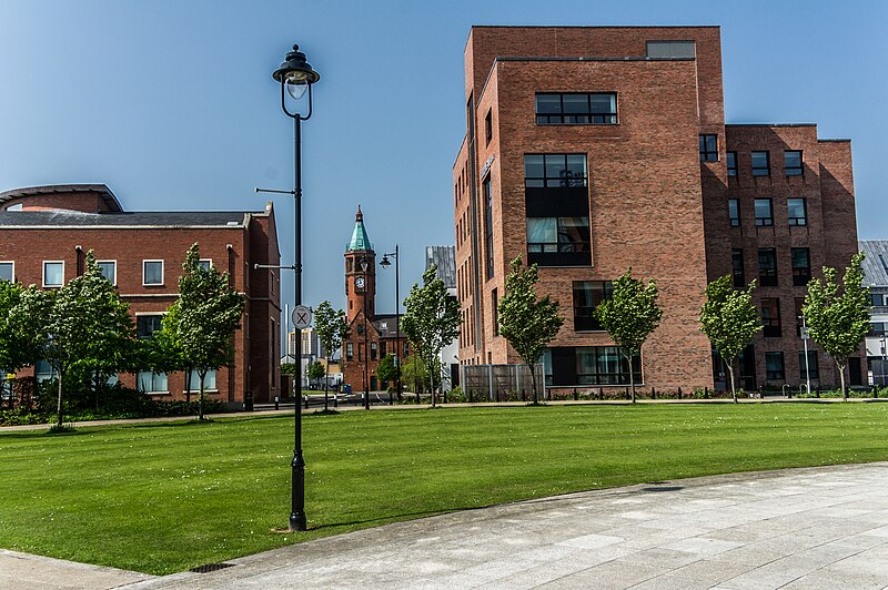 File:Belfast, The Gasworks Business Park - panoramio (13).jpg