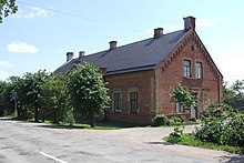 Municipal building in Penkule Bijusi Penkules pagastmaja, Ielejas, 02.07.2011..jpg