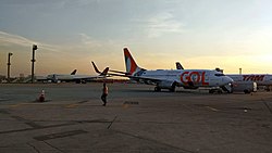 Boeing 737-800 GOL Linhas Aereas Inteligentes в аэропорту Гуарульюс, Сан-Паулу, Бразилия