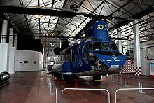 Boeing CH-47 Boeing ch 47.jpg