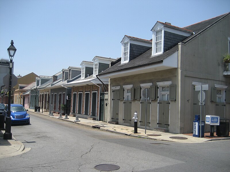 File:BurgundyStreetJuly2008UpFromToulouseLake.jpg