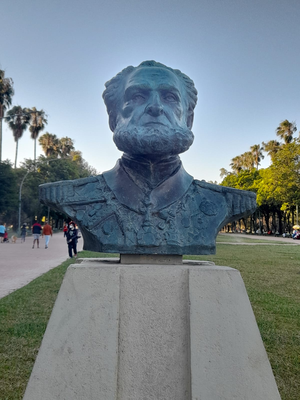 Busto do almirante Tamandaré