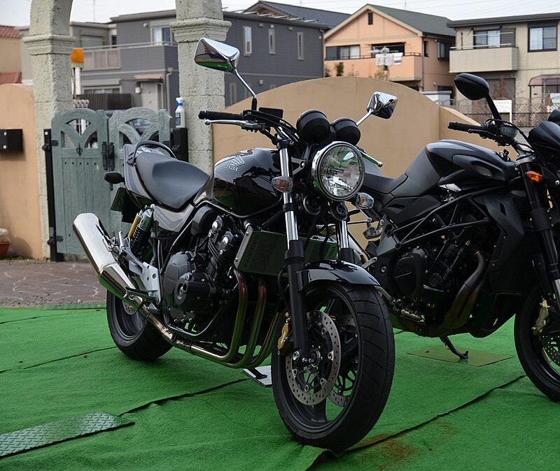 その結果 省 クロニクル バイク 400cc 中古 ネイキッド 溝 お世話になった 触覚