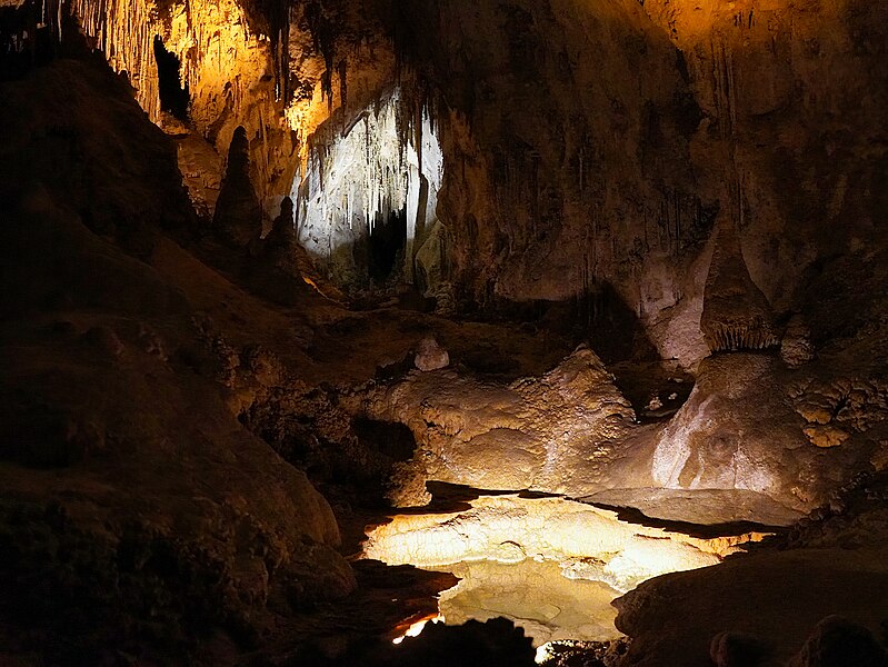 File:Carlsbad Caverns (Carlsbad Caverns National Park).jpg