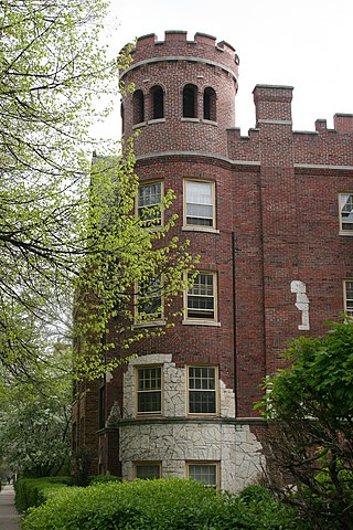 <span class="mw-page-title-main">Castle Tower Apartments</span> United States historic place