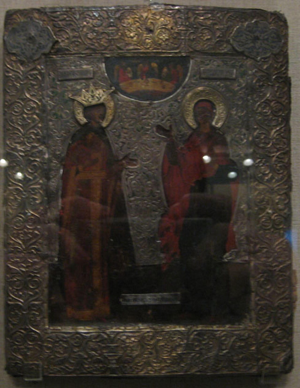 Икона 16 апреля. Псковская икона 16 века. Затемненная икона в салон. Иконы Мстера 19 века фото.
