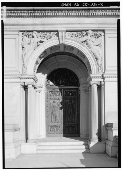 File:DETAIL, WEST FRONT, DOORWAY - Library of Congress, Northeast corner of First Street and Independence Avenue Southeast, Washington, District of Columbia, DC HABS DC,WASH,461A-8.tif