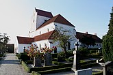 Fil:Dalby kyrka + kungsgård.jpg