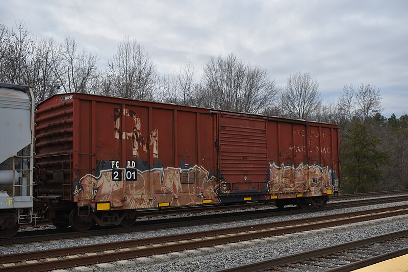 File:Detroit and Mackinac Railway Boxcar.jpg