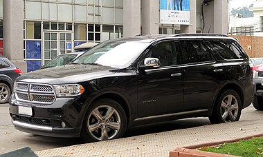 Dodge Durango 3.6 Citadel AWD 2014 (37106114330).jpg