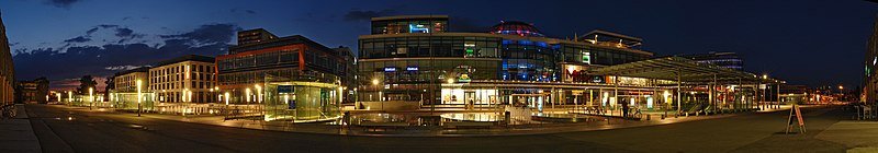 File:Dresden-Wiener-Platz-night.jpg