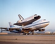 Endeavor and 747