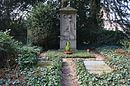 Frankfurt, main cemetery, grave II GG 21 family Edinger.JPG