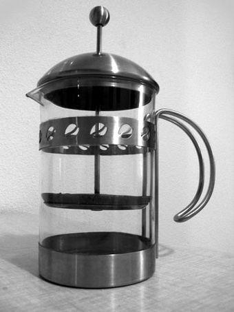 A cafetiere coffeemaker