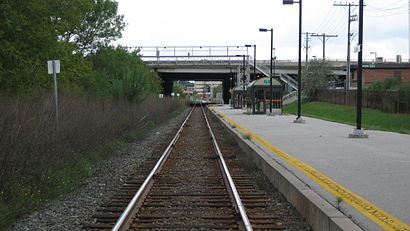 Comment aller à Oriole Go Station en transport en commun - A propos de cet endroit