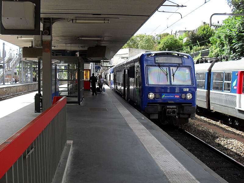 File:Gare de Saint-Cloud 18.JPG