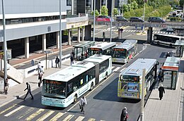 Gare routière STIVO de Cergy Préfecture.jpg