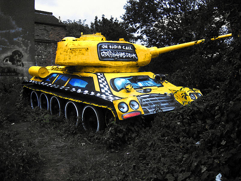 File:Graffiti4hire-tank.jpg