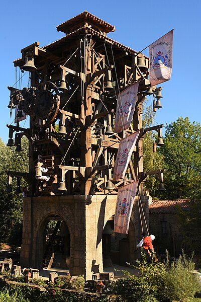 File:Grand Carillon - Bell Tower 15.jpg