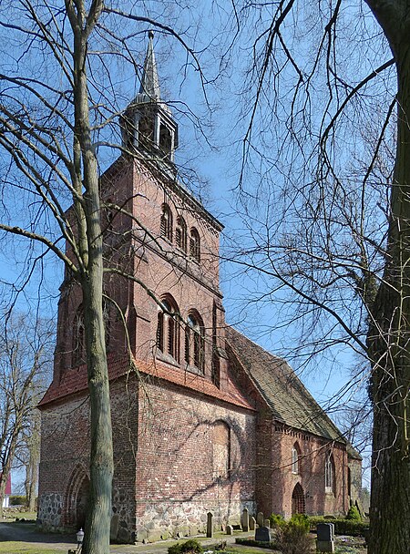 Groß Kiesow Kirche Südwest