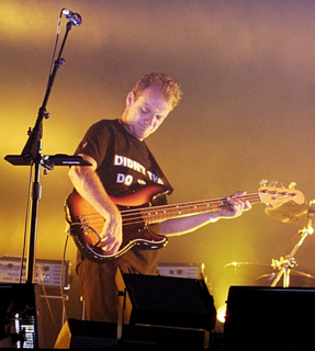 Guy Pratt British bassist