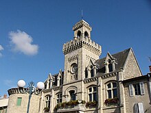 Hôtel de ville de Chabeuil.jpg