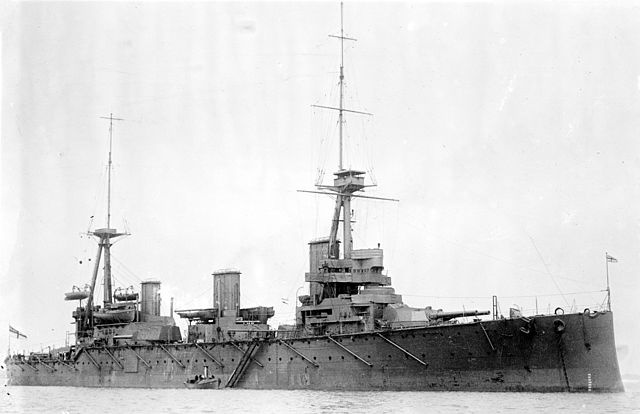 New Zealand at anchor, circa 1911–14
