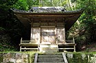 松平氏館跡の最奥部にある八幡神社 （2019年（令和元年）10月）