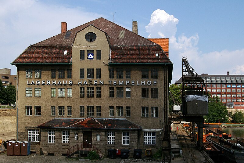 File:Hafen Tempelhof vor Umbau 2.jpg