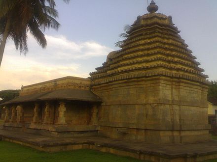 Bhuvaraha Narasimha temple Halasi, Karnataka