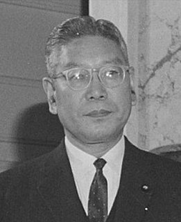 <span class="mw-page-title-main">Hayato Ikeda</span> Prime Minister of Japan from 1960 to 1964