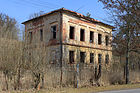 Čeština: Bývalá škola v Hokově, části Hořoviček English: Old school in Hokov, part of Hořovičky village, Czech Republic.