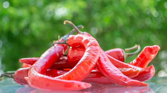 "Hot_pepper_from_Egypt.jpg" by User:Mojtba moawia