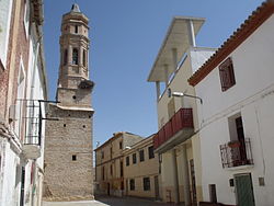 Plaza d'Exatiel con la Ilesia.
