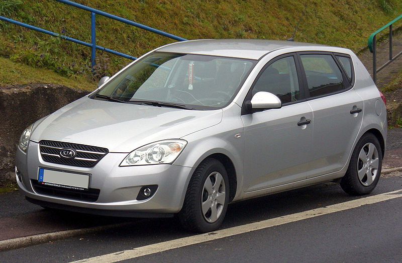 File:Kia cee'd silver.JPG