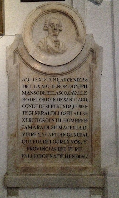 Photograph of the tomb that keeps the remains of Manso de Velasco, located in the Church of San Pedro in the city of Priego de Córdoba