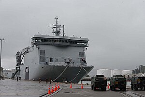 LAVS lined up at Lyttelton Port, HMNZS Canterbury at pier.jpg