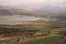 Qaraoun dam Lake Qaraaoun.jpg