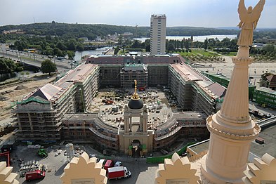 Il sito in costruzione nel 2012