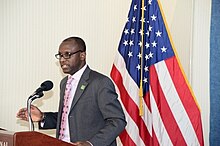 Laolu Akande im Nationalen Presseclub Washington DC, USA.jpg