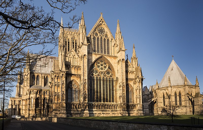 File:Lincoln Cathedral, east end (46790196431).jpg