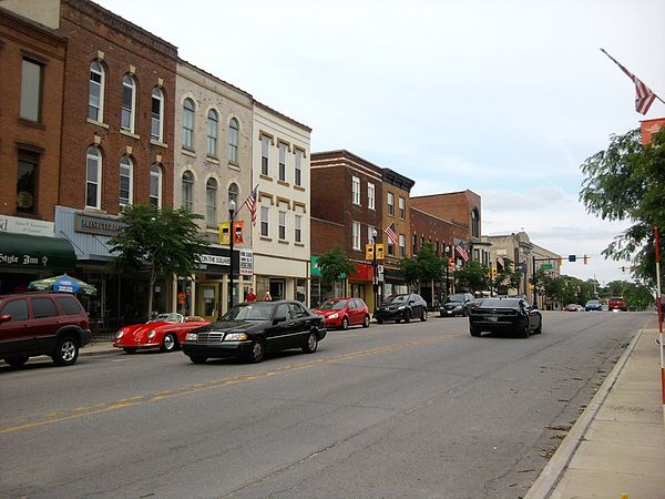 Lincolnway in downtown Valparaiso