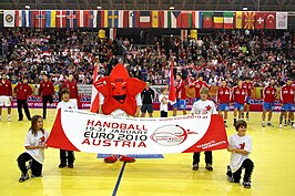 Europees Kampioenschap Handbal Mannen 2010: Gekwalificeerde teams, Speelsteden, Eerste groepsfase