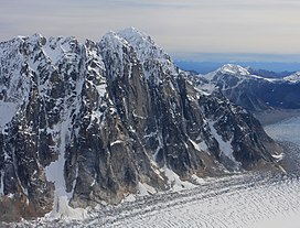 London Tower di Alaska.jpg