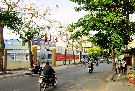 Tam Phú (phường)