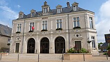 Mairie de Noyen-sur-Sarthe.jpg