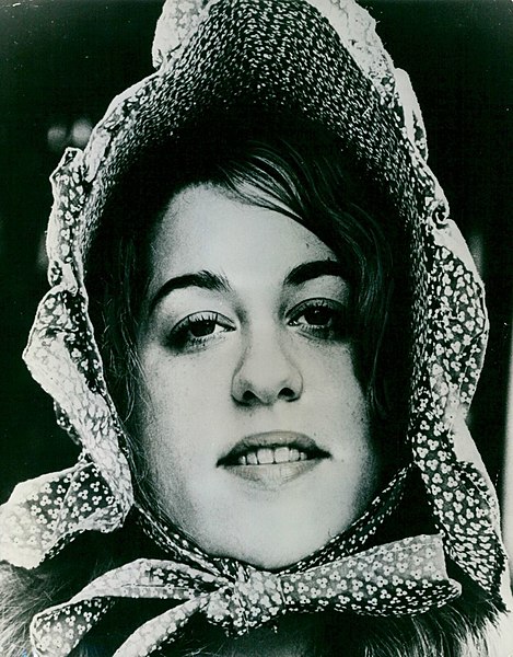 File:Mama Cass in 1969.jpg