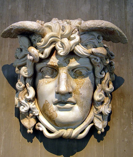 File:Mask of the Gorgon Medusa, dating from c. 130 AD and found in the Forum Romanum in Rome, Romisch-Germanisches Museum, Cologne (8115605754).jpg