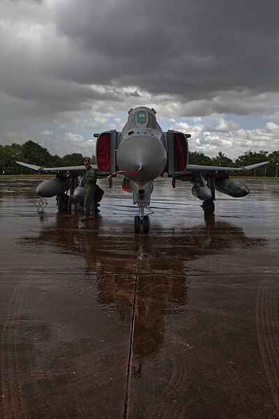 File:McDonnell Douglas F-4E AUP Phantom II 5D4 0613 (53075088842).jpg